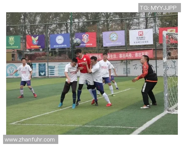 天山雪豹足球队奋勇拼搏展现团队精神与竞技风采的壮丽篇章